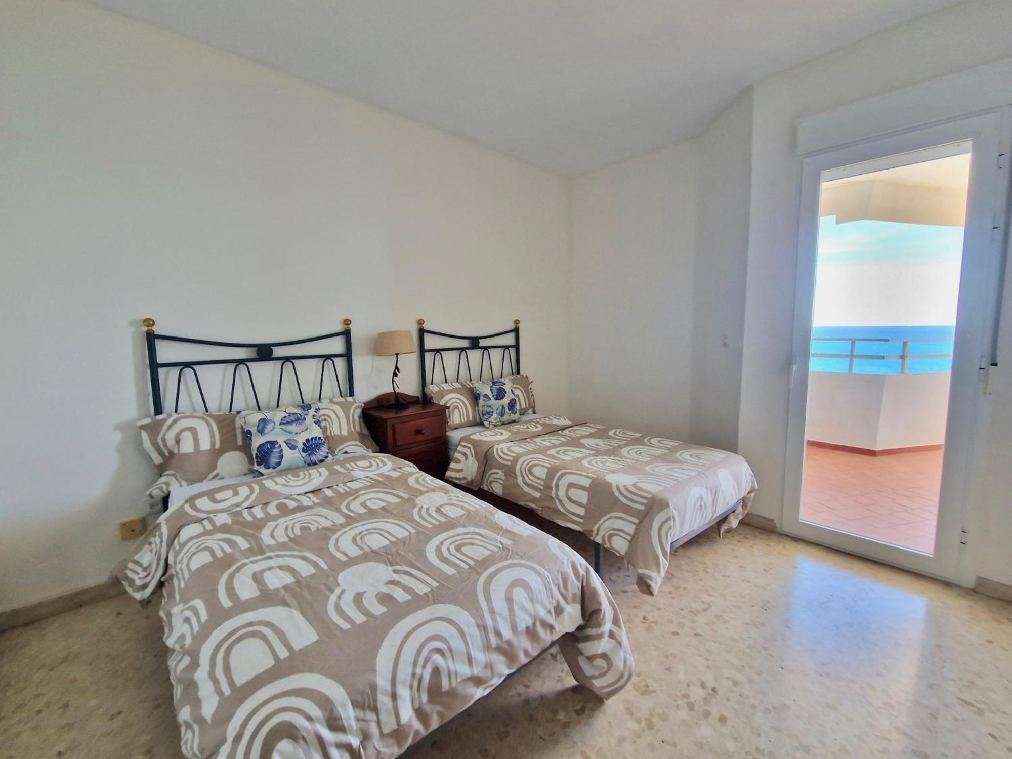 Sr Malagueta Beach Front Wonderful Sea View Малага Экстерьер фото